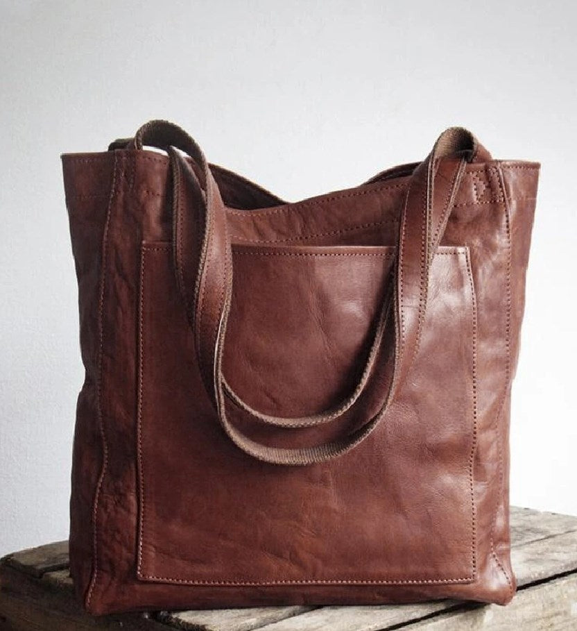 Dervla - Classic Leather Bag